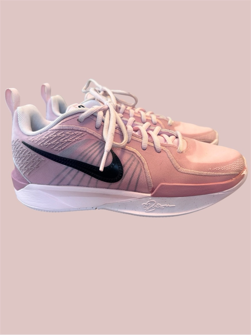 Lightly used Nike Sabrina 2 GS in Pink Foam/Black - Picture 2 of 4